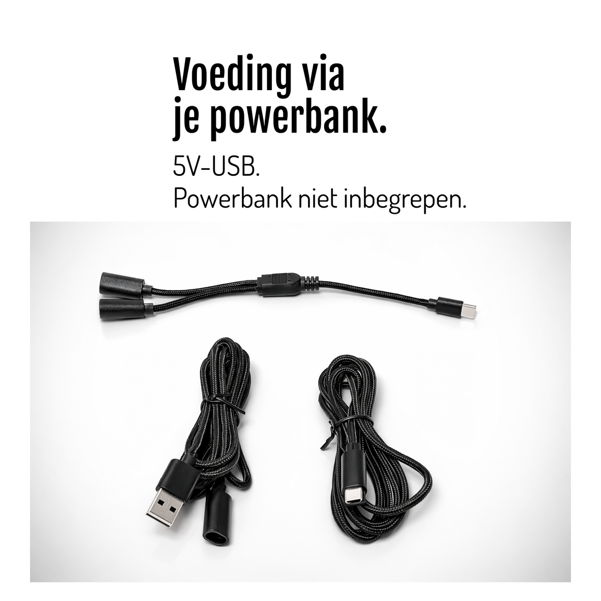 [nl] CargoGLOW-aansluitkabels met USB-stekkers op een witte achtergrond. Voeding via een 5V-USB-powerbank; de powerbank is niet inbegrepen.
